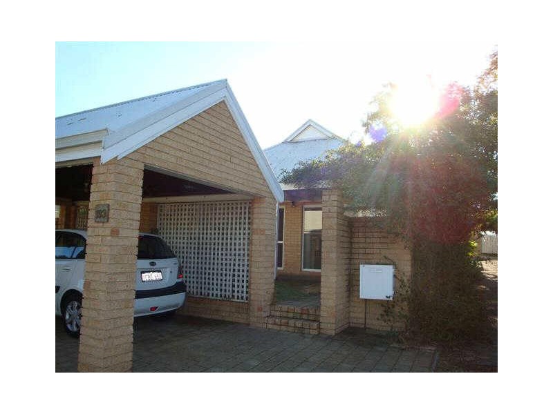 b/193 Fern Road, Wilson WA 6107