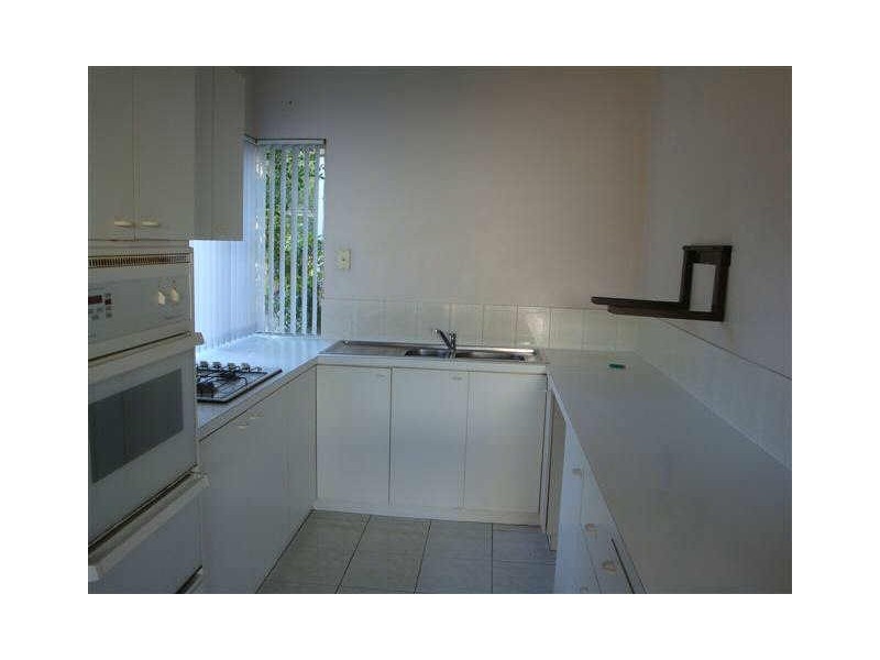 b/193 Fern Road, Wilson WA 6107