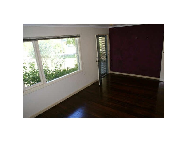 6 Southgate Road, Langford WA 6147