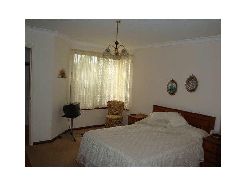 54 Merrifield Circle, Leeming WA 6149