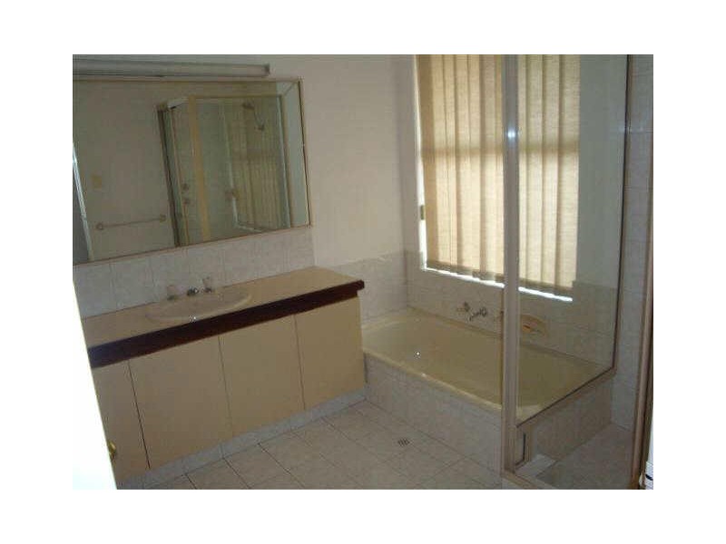 54 Merrifield Circle, Leeming WA 6149