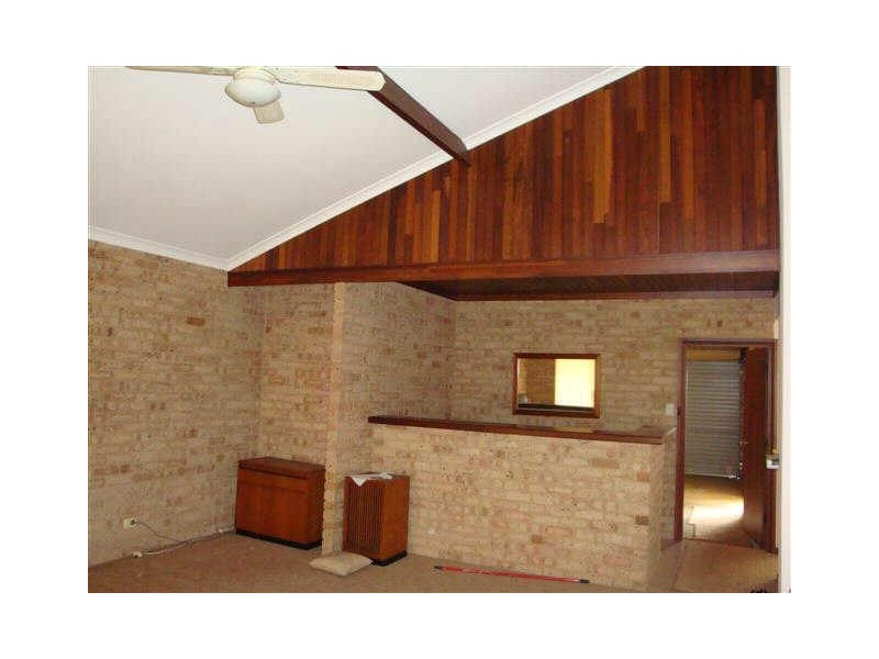 54 Merrifield Circle, Leeming WA 6149