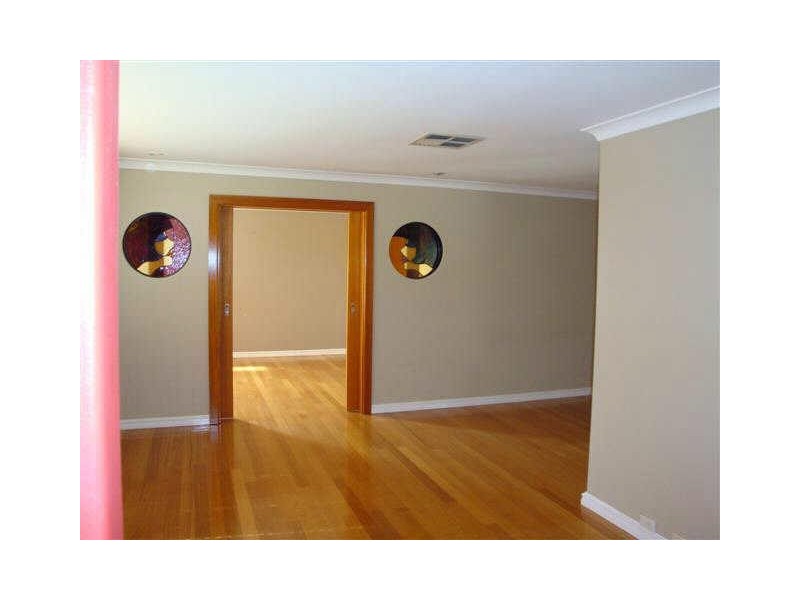 46 Hawkesbury Drive, Willetton WA 6155