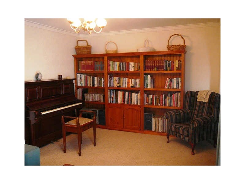 18 Colmar Street, Ferndale WA 6148