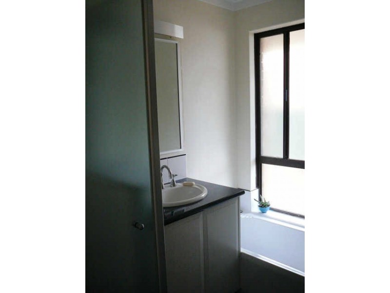 18 Colmar Street, Ferndale WA 6148