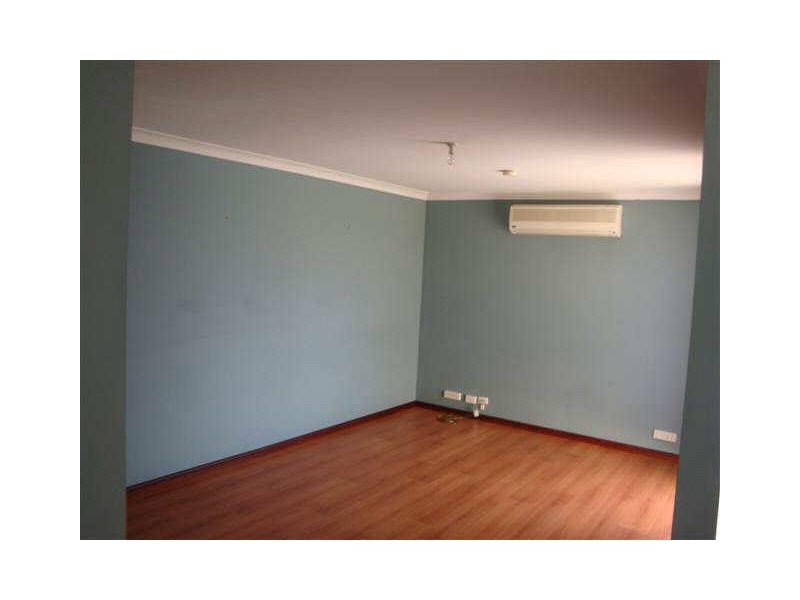 17 Jewel Court, Langford WA 6147