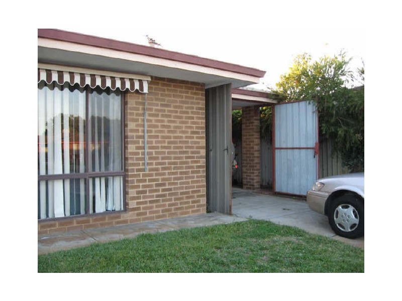 16 Lauri Court, Parkwood WA 6147