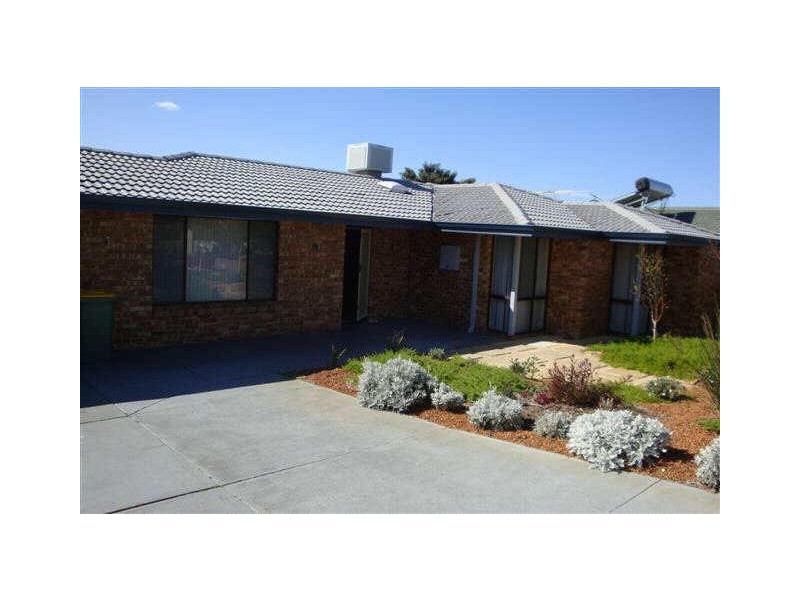 10 Donata Court, Willetton WA 6155
