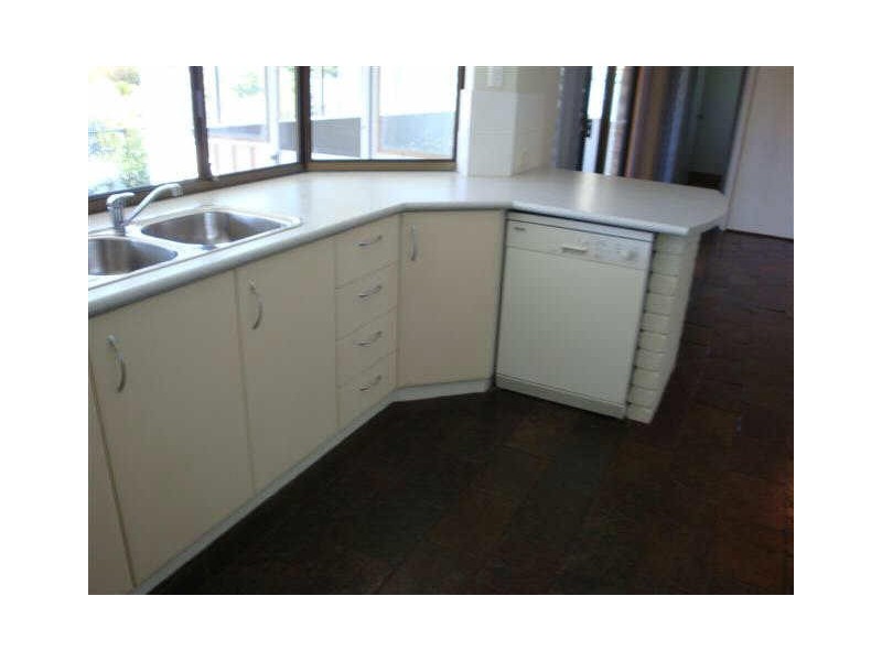 10 Donata Court, Willetton WA 6155