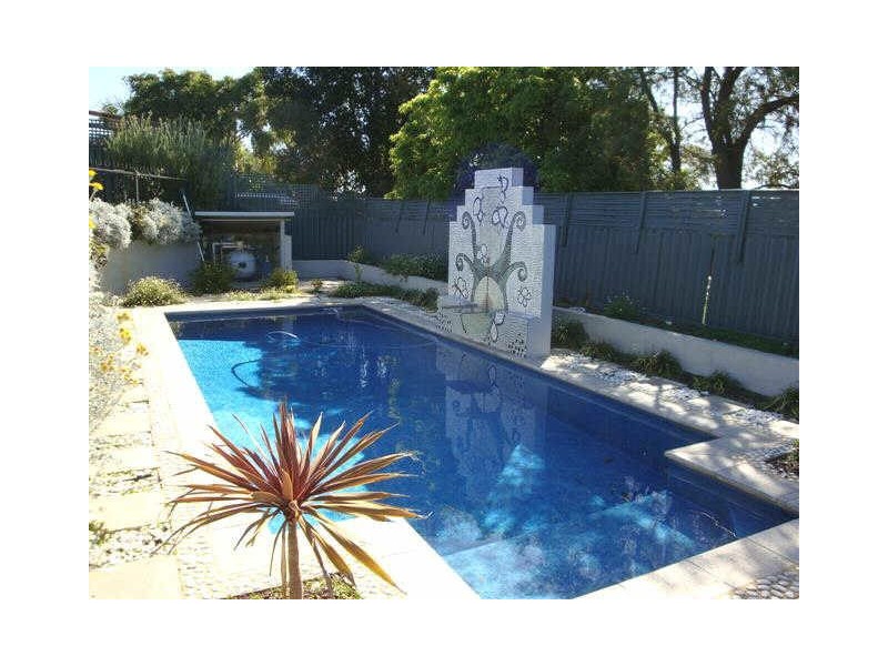 10 Donata Court, Willetton WA 6155
