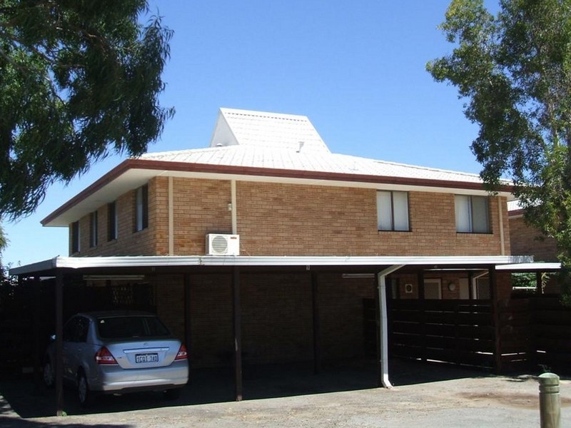 11/246 Flinders Street, Yokine WA 6060