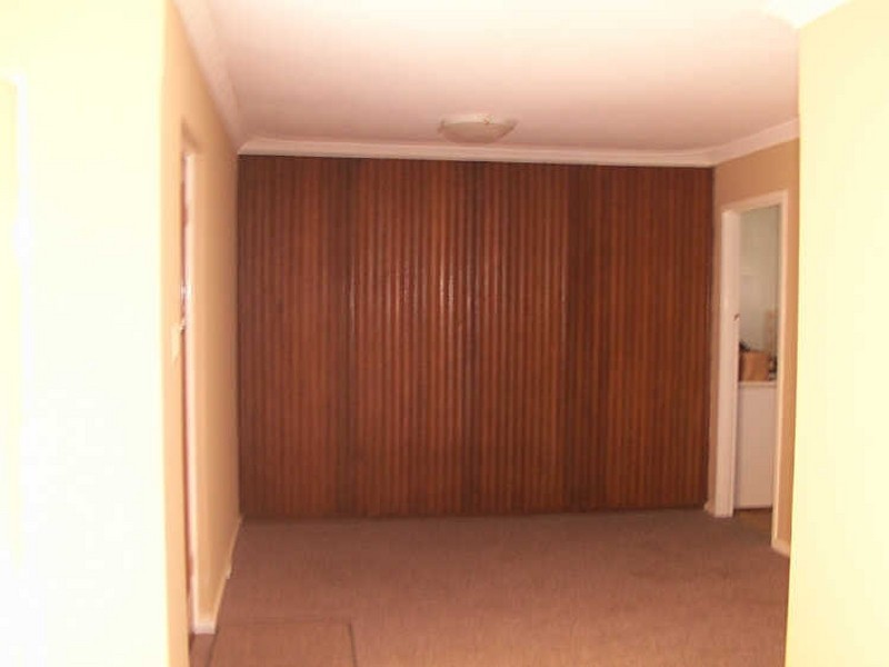 25 Clovelly Crescent, Lynwood WA 6147