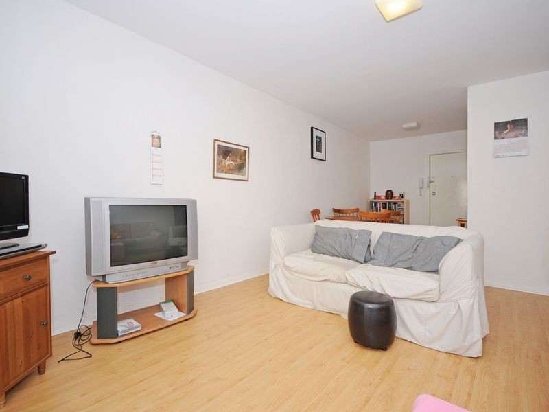 22/132 Mounts Bay Road, Perth WA 6000