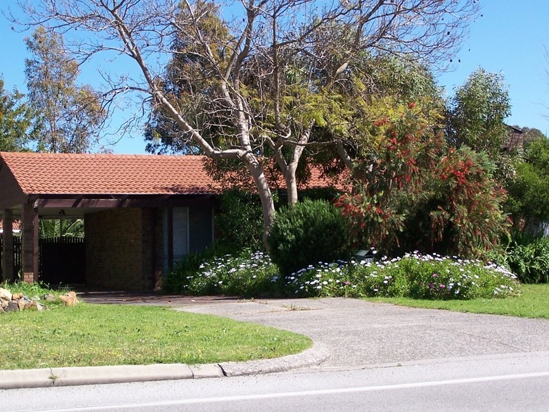 25 Vellgrove Avenue, Parkwood WA 6147