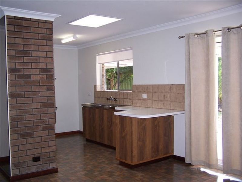 25 Vellgrove Avenue, Parkwood WA 6147