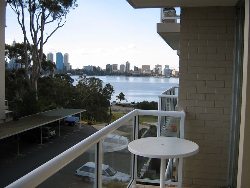 31/150 Mill Point Road, South Perth WA 6151