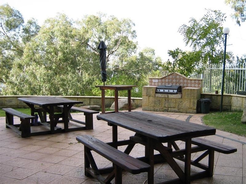 31/150 Mill Point Road, South Perth WA 6151