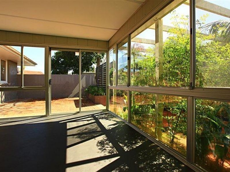 24 Tricourt Grove, Riverton WA 6148