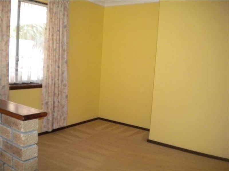 7 Lauri Court, Parkwood WA 6147