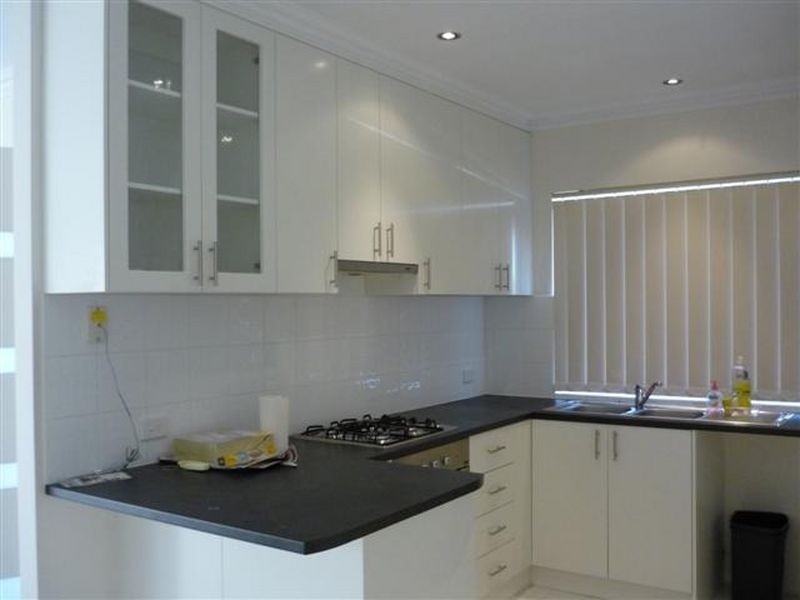 1/72 Station Street, Cannington WA 6107