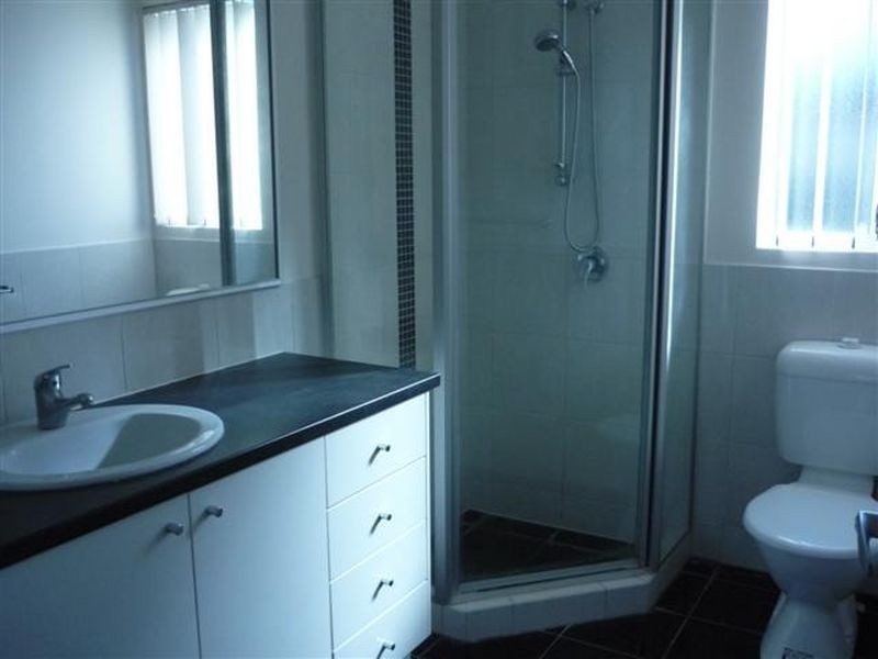 1/72 Station Street, Cannington WA 6107