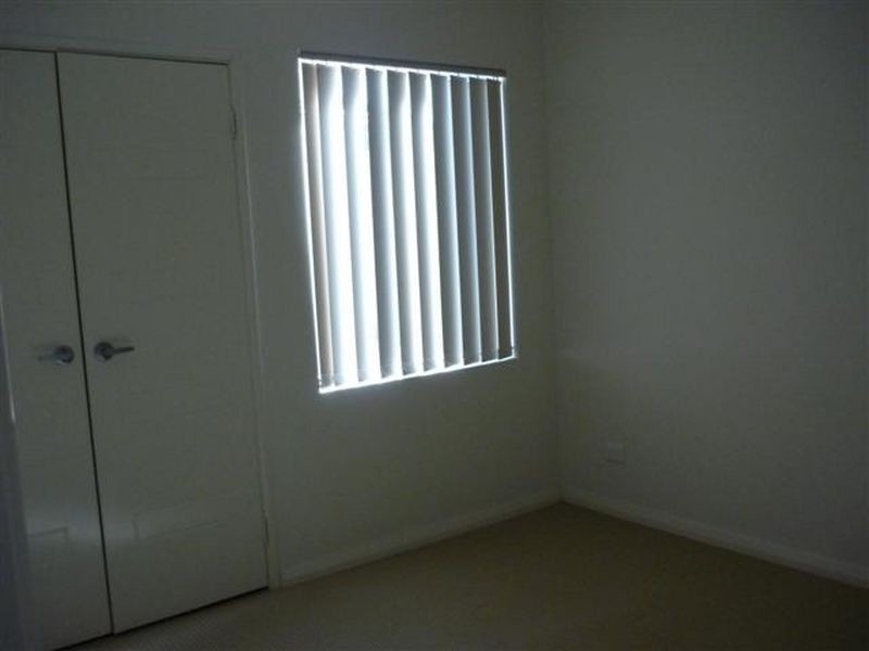 1/72 Station Street, Cannington WA 6107