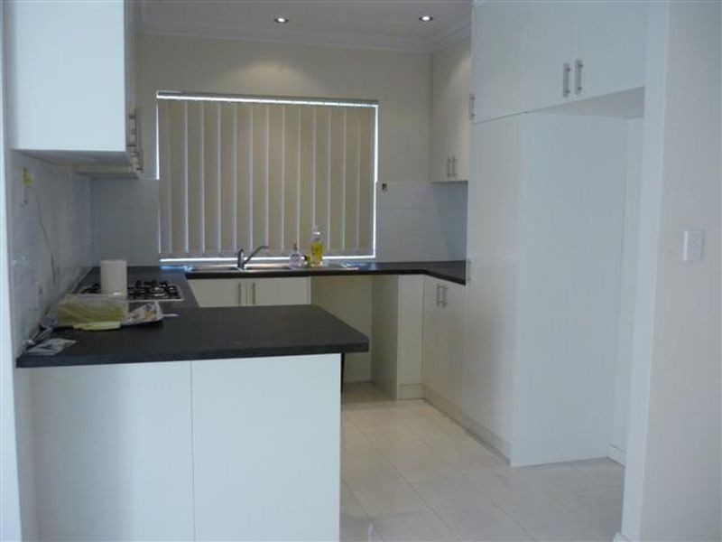 1/72 Station Street, Cannington WA 6107