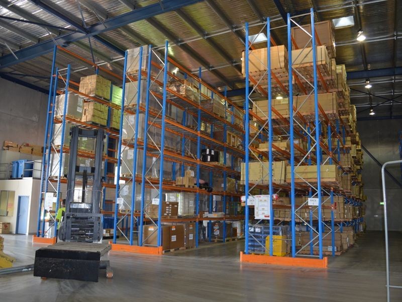 15 Yulong Close, Moorebank NSW 2170