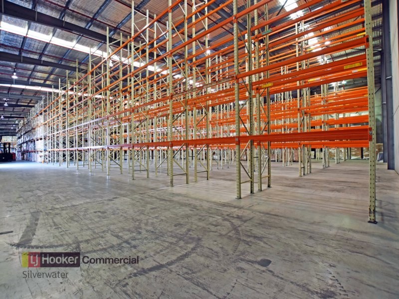 Part/28 Lyn Parade, Prestons NSW 2170