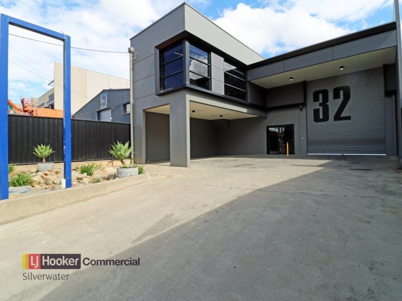 32 Cann Street, Guildford NSW 2161