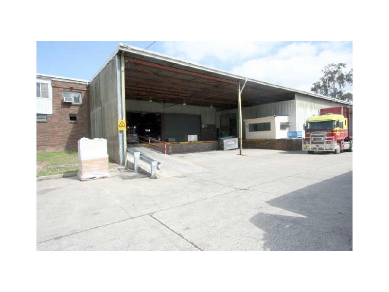 Warehouse 1 & 2/111 Warren Road, Smithfield NSW 2164