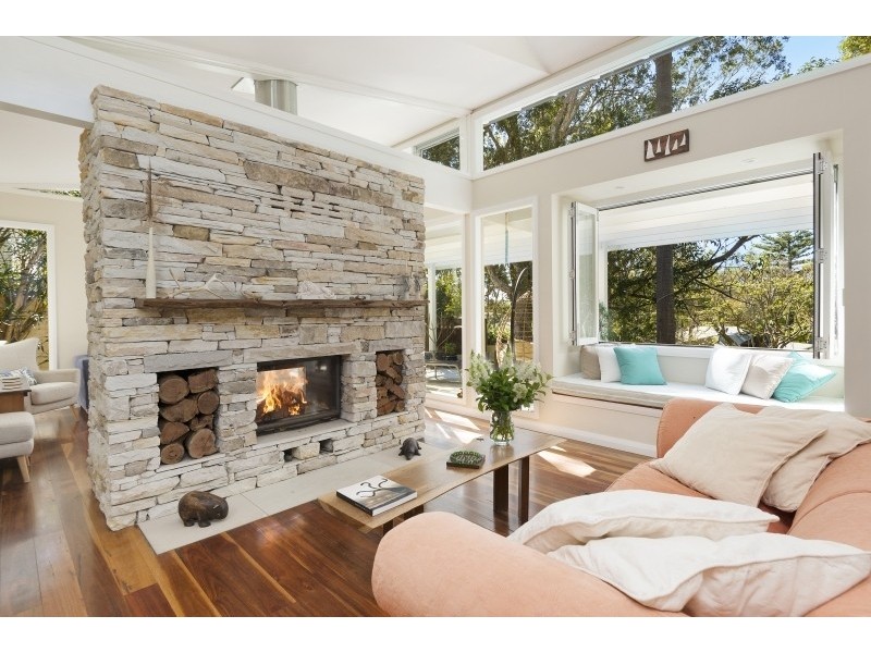 24 Dress Circle Road, Avalon Beach NSW 2107