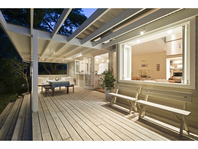 24 Dress Circle Road, Avalon Beach NSW 2107