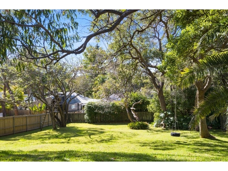 24 Dress Circle Road, Avalon Beach NSW 2107