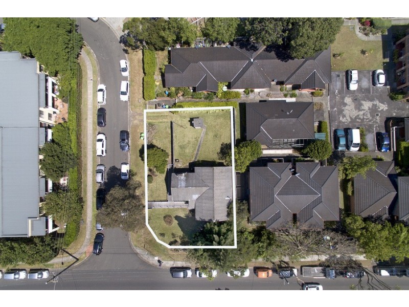 43 Old Pittwater Road, Brookvale NSW 2100