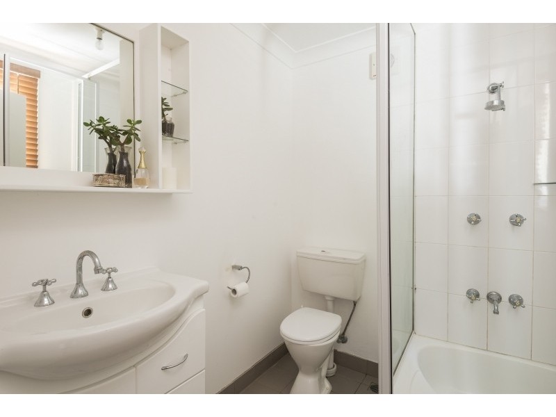 42a Cabarita Road, Avalon Beach NSW 2107