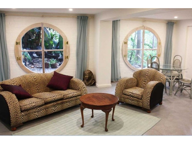 2/88 Hilltop Road Road, Avalon Beach NSW 2107