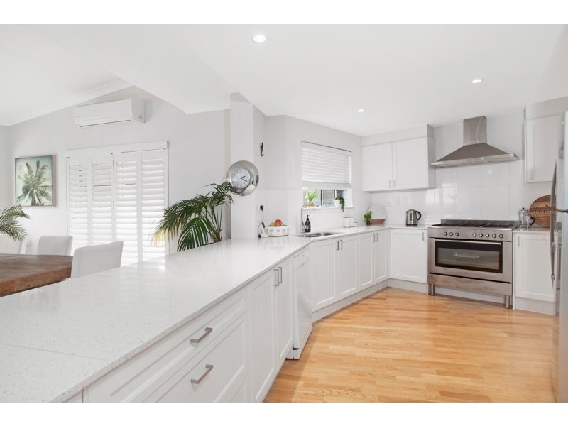 2 Wollstonecraft Avenue, Avalon NSW 2107