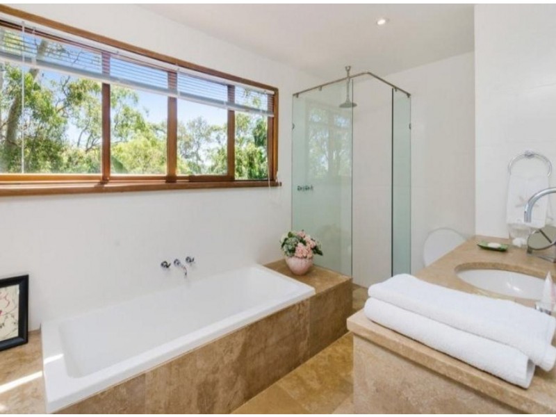 48B Riverview Road, Avalon NSW 2107