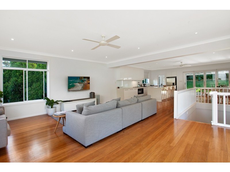 66 Dolphin Crescent, Avalon Beach NSW 2107