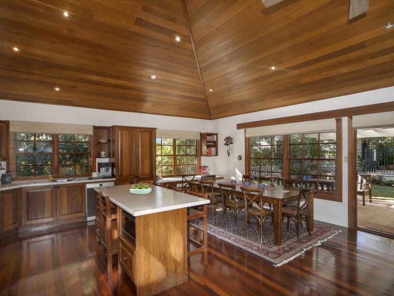 2 Bangalley Way, Avalon Beach NSW 2107