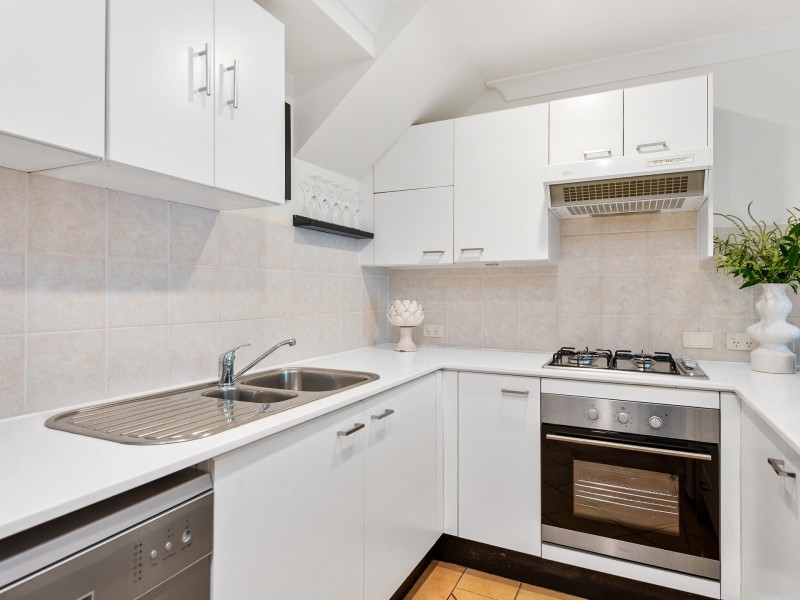 8/36-38 Old Barrenjoey Road, Avalon Beach NSW 2107