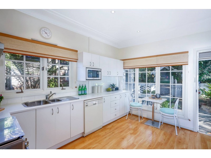 10 The Outlook, Bilgola Plateau NSW 2107