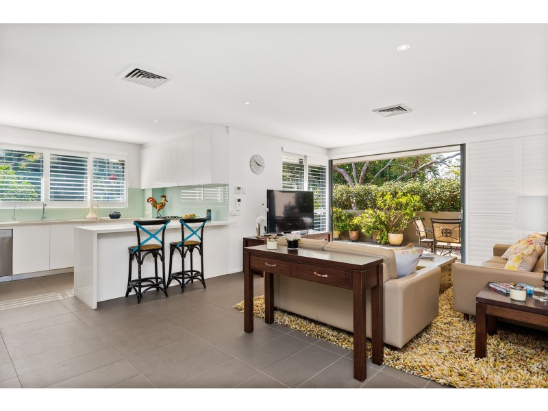 10/15-17 Central Road, Avalon Beach NSW 2107