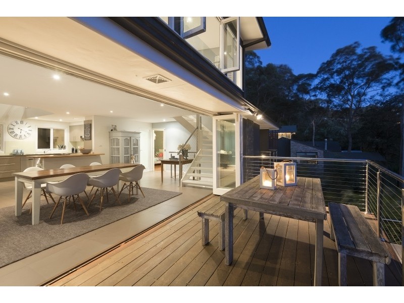 241 Hudson Parade, Avalon Beach NSW 2107