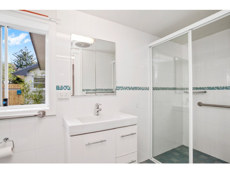 20 Coonanga Road, Avalon Beach NSW 2107