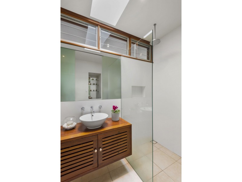 46 Tasman Road, Avalon Beach NSW 2107