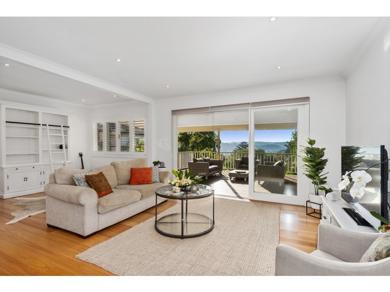 63 Whale Beach Road, Avalon Beach NSW 2107