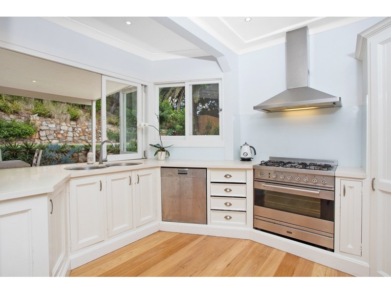 63 Whale Beach Road, Avalon Beach NSW 2107