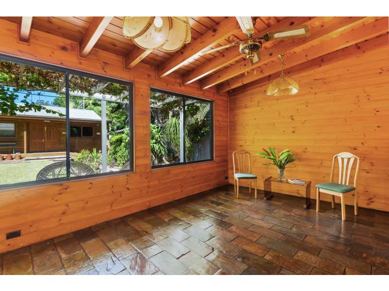 16 Catalina Crescent, Avalon Beach NSW 2107